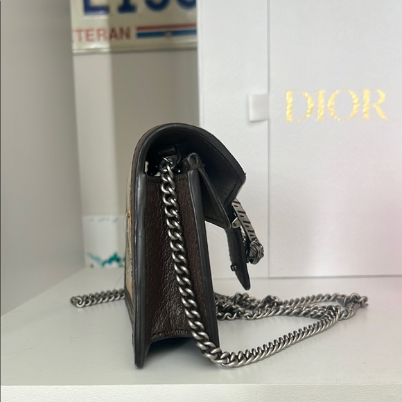 Floral Embroidered Gucci  Bag - Picture 3 of 8